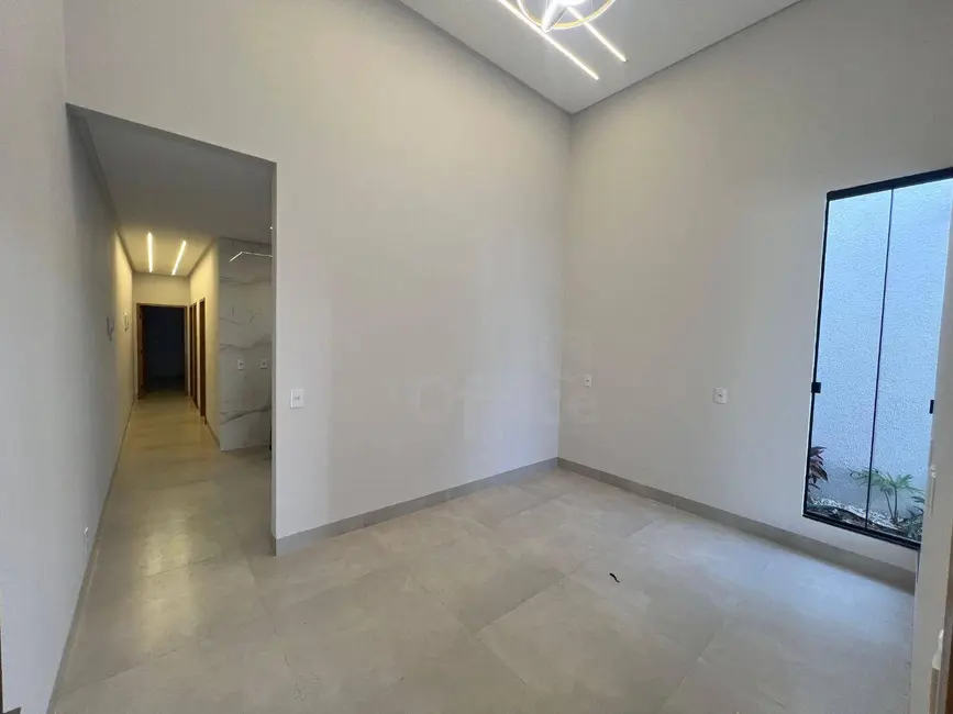 Foto 3 de Casa com 3 quartos à venda, 150m2 em Anapolis - GO