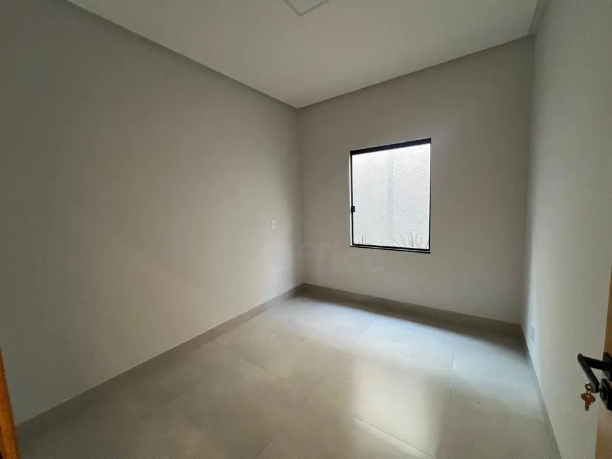 Foto 9 de Casa com 3 quartos à venda, 150m2 em Anapolis - GO