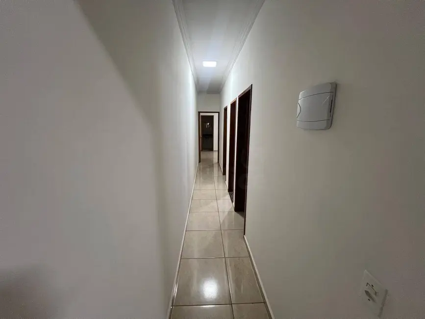 Foto 4 de Casa com 3 quartos à venda, 150m2 em Residencial São Vicente, Anapolis - GO