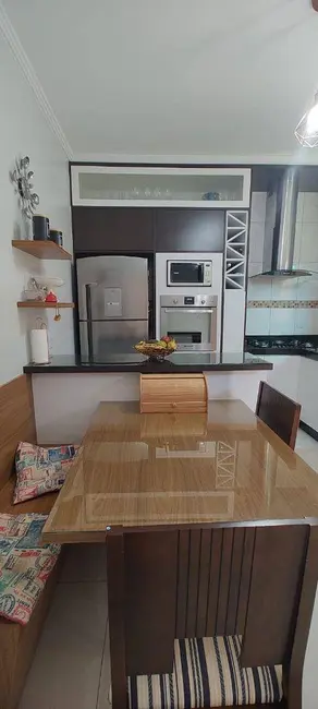 Casa com 3 quartos à venda, 205m2 em Jardim Itália, Anapolis - GO - imagem 4 Foto 4 de Casa com 3 quartos à venda, 205m2 em Jardim Itália, Anapolis - GO