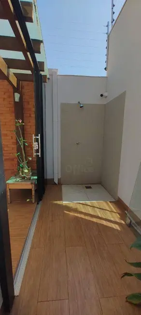 Casa com 3 quartos à venda, 205m2 em Jardim Itália, Anapolis - GO - imagem 7 Foto 7 de Casa com 3 quartos à venda, 205m2 em Jardim Itália, Anapolis - GO