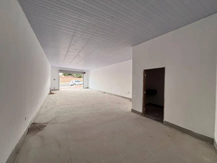 Armazém / Galpão para alugar, 100m2 em Conjunto Habitacional Filostro Machado Carneiro, Anapolis - GO - imagem 3 Foto 3 de Armazém / Galpão para alugar, 100m2 em Conjunto Habitacional Filostro Machado Carneiro, Anapolis - GO