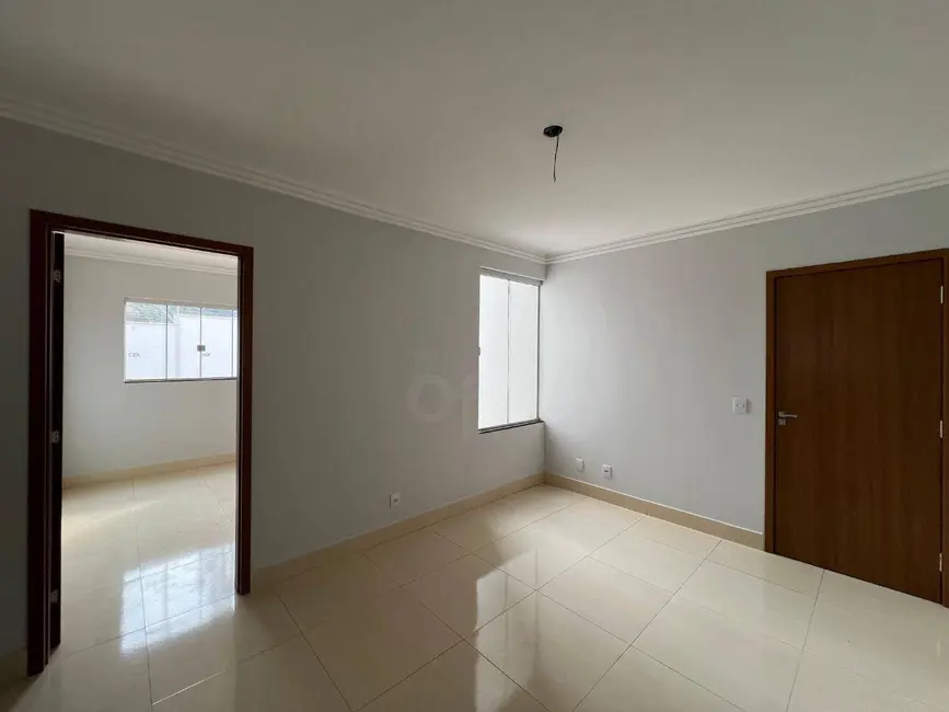 Apartamento com 2 quartos para alugar, 55m2 em Chácaras Colorado, Anapolis - GO - imagem 3 Foto 3 de Apartamento com 2 quartos para alugar, 55m2 em Chácaras Colorado, Anapolis - GO