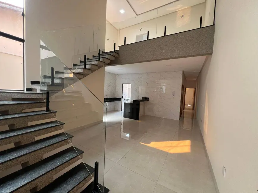 Foto 4 de Sobrado com 3 quartos à venda, 150m2 em Parque Brasília, Anapolis - GO