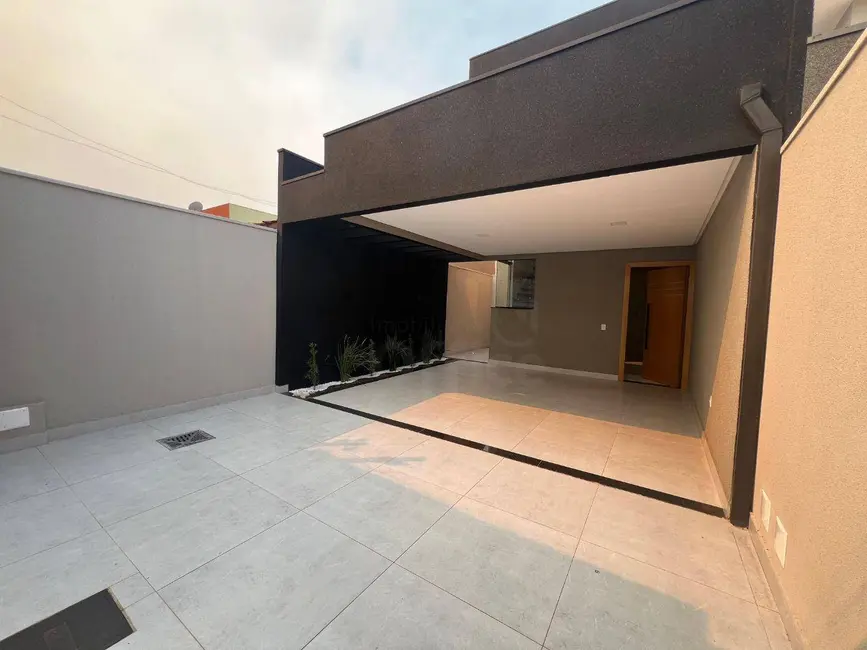 Foto 2 de Sobrado com 3 quartos à venda, 150m2 em Parque Brasília, Anapolis - GO