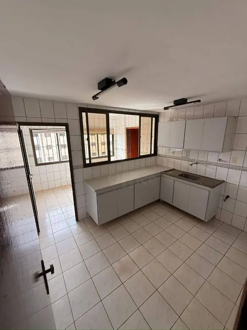 Foto 5 de Apartamento com 4 quartos à venda, 99m2 em Cidade Jardim, Anapolis - GO
