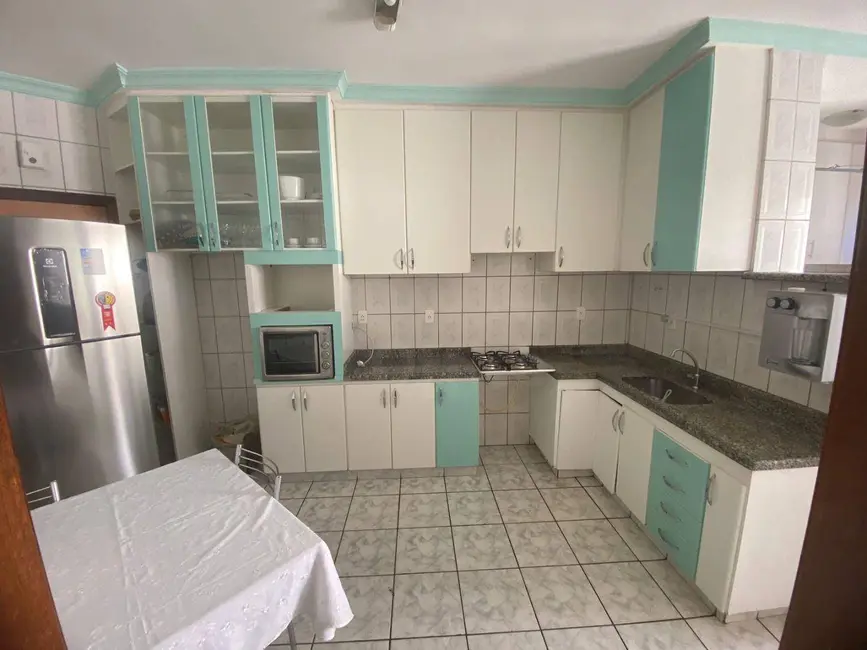 Foto 2 de Apartamento com 3 quartos à venda, 79m2 em Maracanã, Anapolis - GO