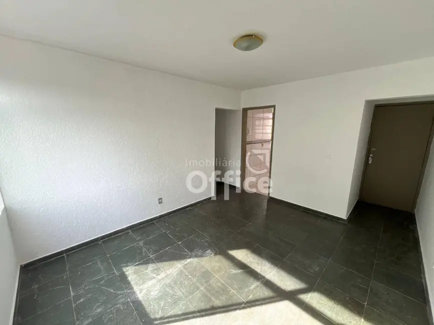 Foto 2 de Apartamento com 3 quartos à venda, 72m2 em Jundiaí, Anapolis - GO