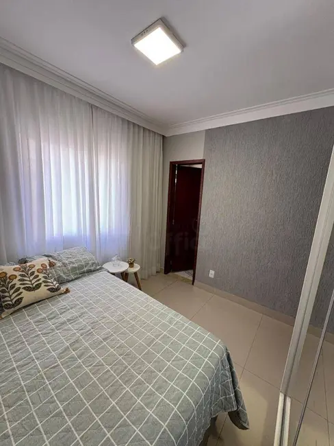 Foto 9 de Apartamento com 3 quartos à venda, 72m2 em Vila São Joaquim, Anapolis - GO