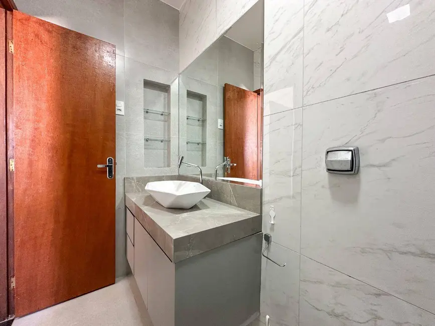 Foto 3 de Casa com 3 quartos à venda, 517m2 em Recanto do Sol, Anapolis - GO