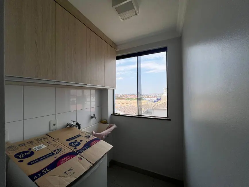 Foto 4 de Apartamento com 3 quartos para alugar, 75m2 em Cidade Jardim, Anapolis - GO