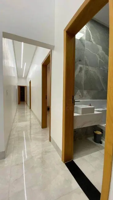 Casa com 3 quartos à venda, 360m2 em Anápolis City, Anapolis - GO - imagem 8 Foto 8 de Casa com 3 quartos à venda, 360m2 em Anápolis City, Anapolis - GO