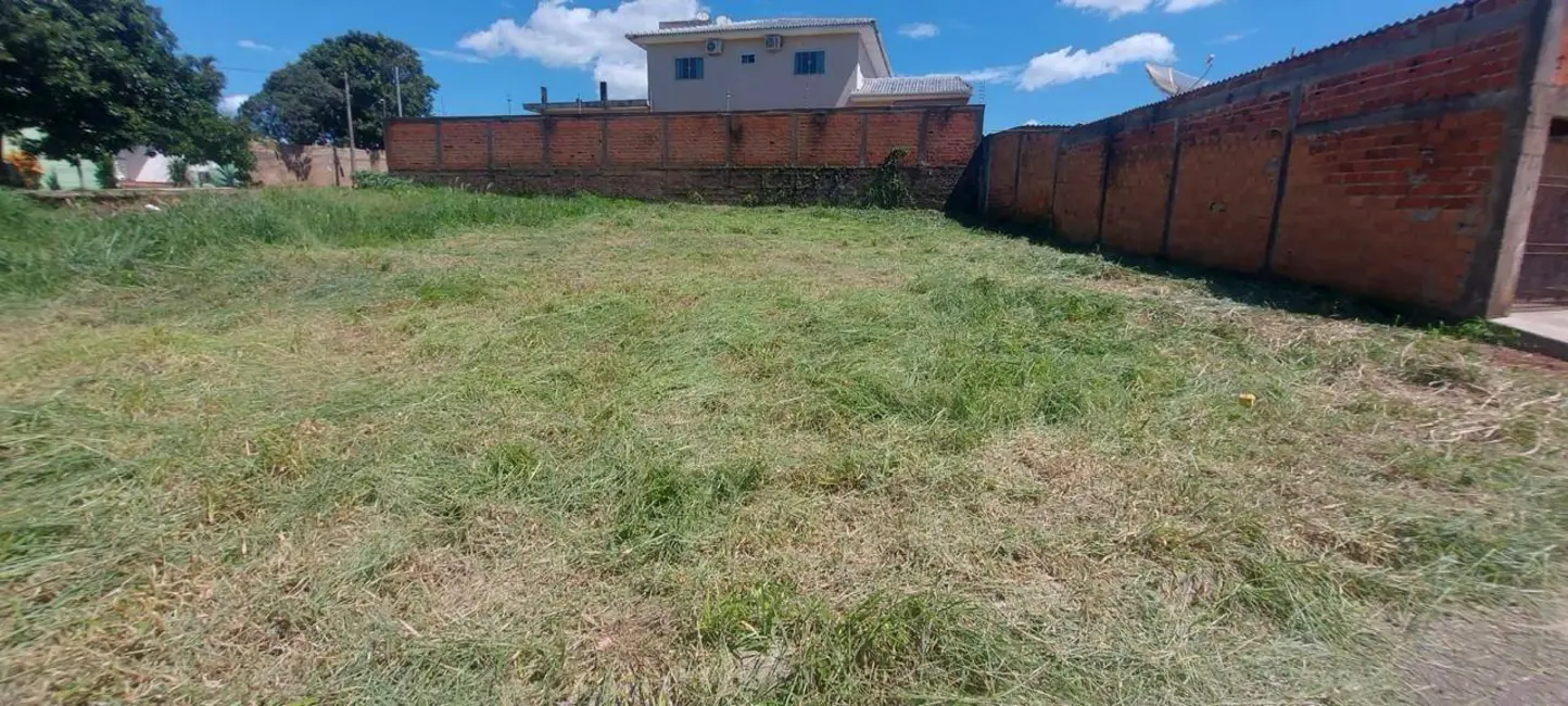 Foto 1 de Terreno / Lote à venda, 368m2 em Anápolis City, Anapolis - GO