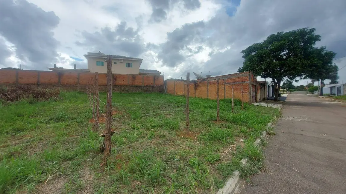 Foto 3 de Terreno / Lote à venda, 368m2 em Anápolis City, Anapolis - GO