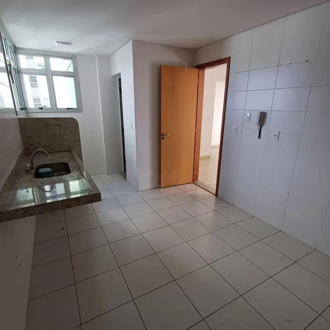 Foto 1 de Apartamento com 3 quartos à venda, 92m2 em Vila Santa Isabel, Anapolis - GO