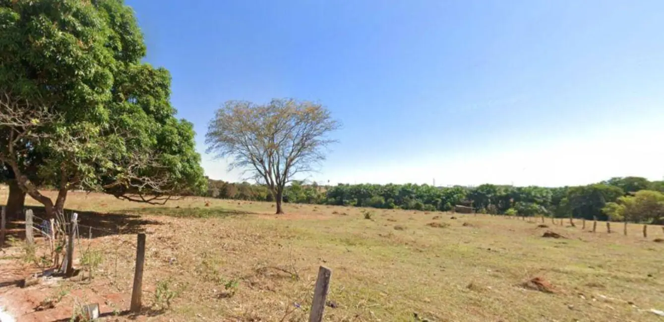 Sala Comercial à venda, 18308m2 em Setor Central, Sao Francisco De Goias - GO - imagem 1 Foto 1 de Sala Comercial à venda, 18308m2 em Setor Central, Sao Francisco De Goias - GO