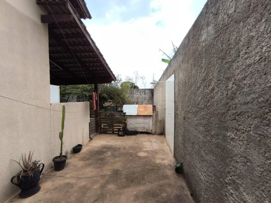 Casa com 3 quartos à venda, 360m2 em São João, Anapolis - GO - imagem 8 Foto 8 de Casa com 3 quartos à venda, 360m2 em São João, Anapolis - GO