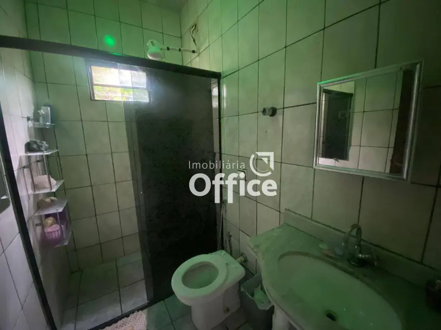 Foto 9 de Casa com 3 quartos à venda, 360m2 em Jardim Europa, Anapolis - GO