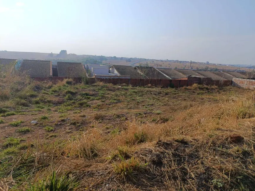 Foto 3 de Terreno / Lote à venda, 300m2 em Parque Residencial das Flores, Anapolis - GO