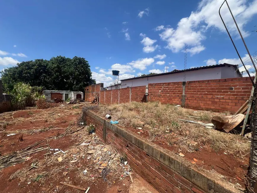 Terreno / Lote à venda, 300m2 em Anapolis - GO - imagem 4 Foto 4 de Terreno / Lote à venda, 300m2 em Anapolis - GO