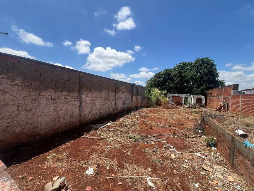 Terreno / Lote à venda, 300m2 em Anapolis - GO - imagem 1 Foto 1 de Terreno / Lote à venda, 300m2 em Anapolis - GO