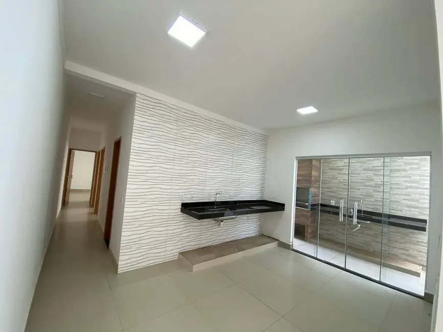 Foto 4 de Casa com 2 quartos à venda, 150m2 em Residencial Flor do Cerrado, Anapolis - GO