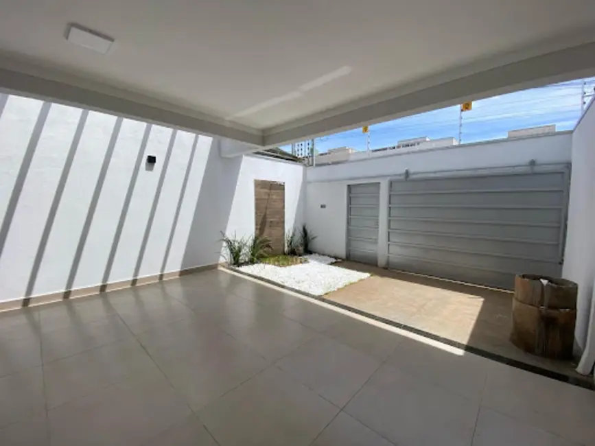 Foto 1 de Casa com 2 quartos à venda, 150m2 em Residencial Flor do Cerrado, Anapolis - GO