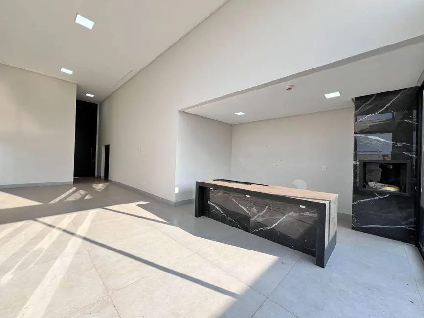 Foto 6 de Casa de Condomínio com 3 quartos à venda, 360m2 em Condomínio Terras Alpha Anápolis, Anapolis - GO