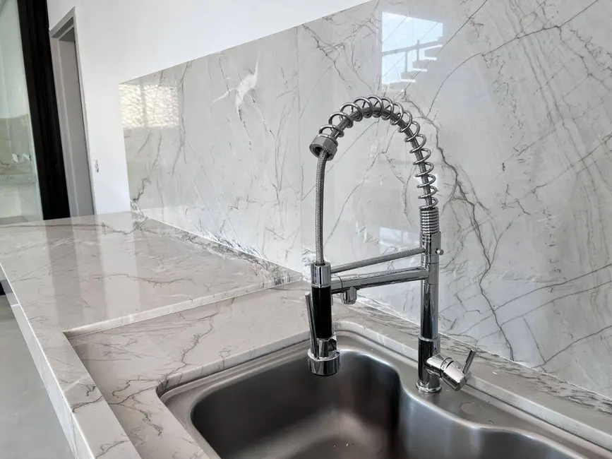 Sobrado com 4 quartos à venda, 457m2 em Anapolis - GO - imagem 8 Foto 8 de Sobrado com 4 quartos à venda, 457m2 em Anapolis - GO