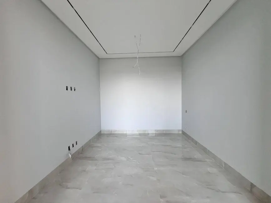 Sobrado com 4 quartos à venda, 457m2 em Anapolis - GO - imagem 4 Foto 4 de Sobrado com 4 quartos à venda, 457m2 em Anapolis - GO