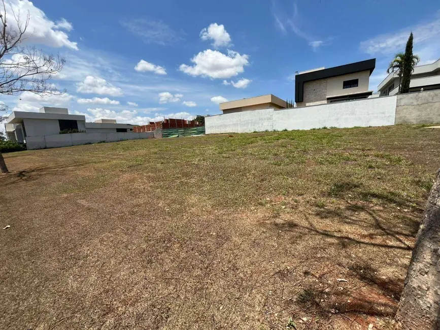 Terreno / Lote à venda, 450m2 em Residencial Alphaville, Anapolis - GO - imagem 2 Foto 2 de Terreno / Lote à venda, 450m2 em Residencial Alphaville, Anapolis - GO