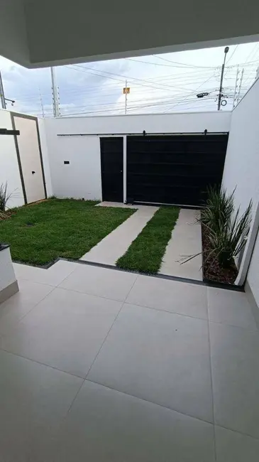 Casa com 3 quartos à venda, 150m2 em Residencial Vale do Sol, Anapolis - GO - imagem 2 Foto 2 de Casa com 3 quartos à venda, 150m2 em Residencial Vale do Sol, Anapolis - GO