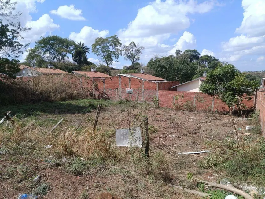 Foto 3 de Terreno / Lote à venda, 200m2 em Residencial do Trabalhador, Anapolis - GO