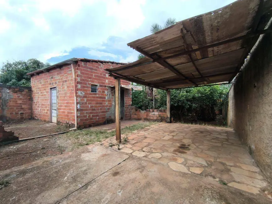 Foto 1 de Terreno / Lote à venda, 300m2 em Jardim dos Ipês, Anapolis - GO