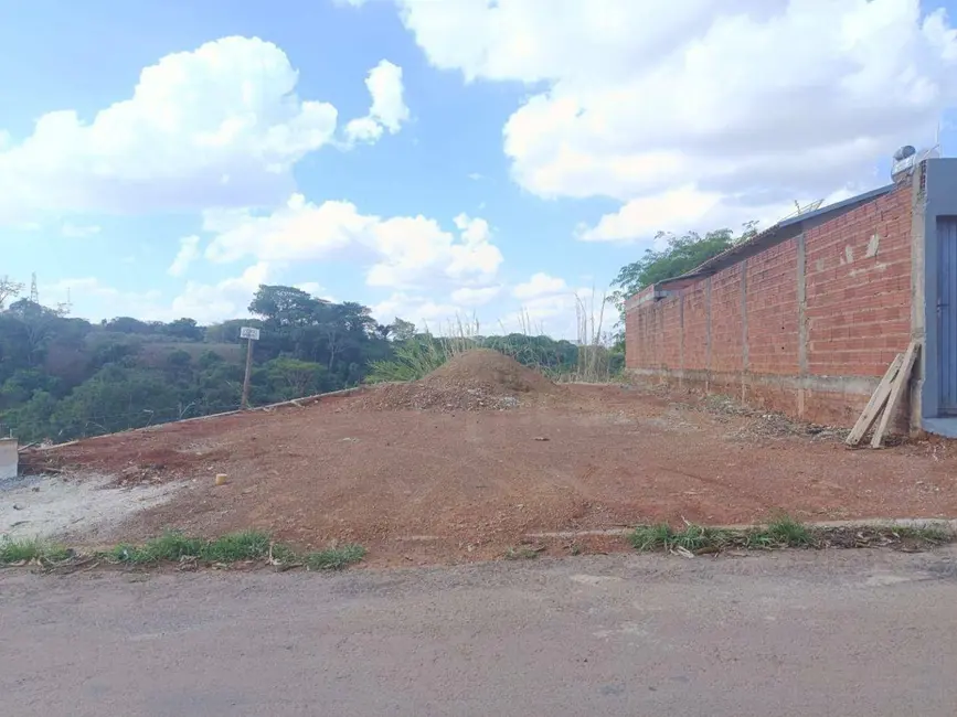 Foto 1 de Terreno / Lote à venda, 200m2 em Residencial do Trabalhador, Anapolis - GO