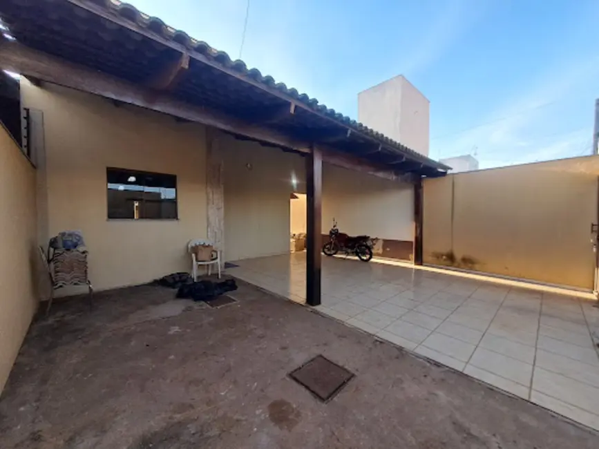 Foto 3 de Casa com 2 quartos à venda, 200m2 em Residencial Vale do Sol, Anapolis - GO