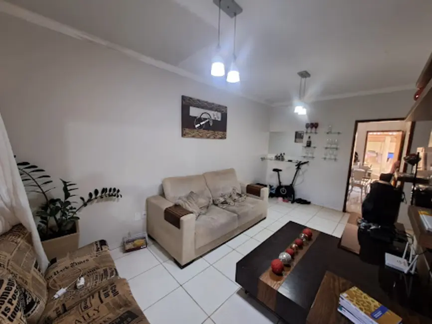 Foto 5 de Casa com 2 quartos à venda, 200m2 em Residencial Vale do Sol, Anapolis - GO