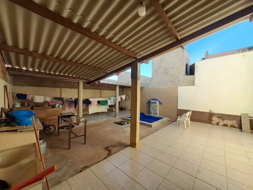 Foto 4 de Casa com 2 quartos à venda, 200m2 em Residencial Vale do Sol, Anapolis - GO