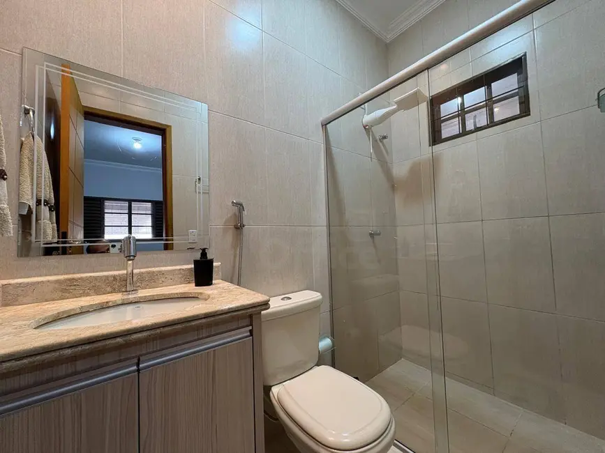 Foto 7 de Casa com 3 quartos à venda, 300m2 em Jibran El Hadj, Anapolis - GO