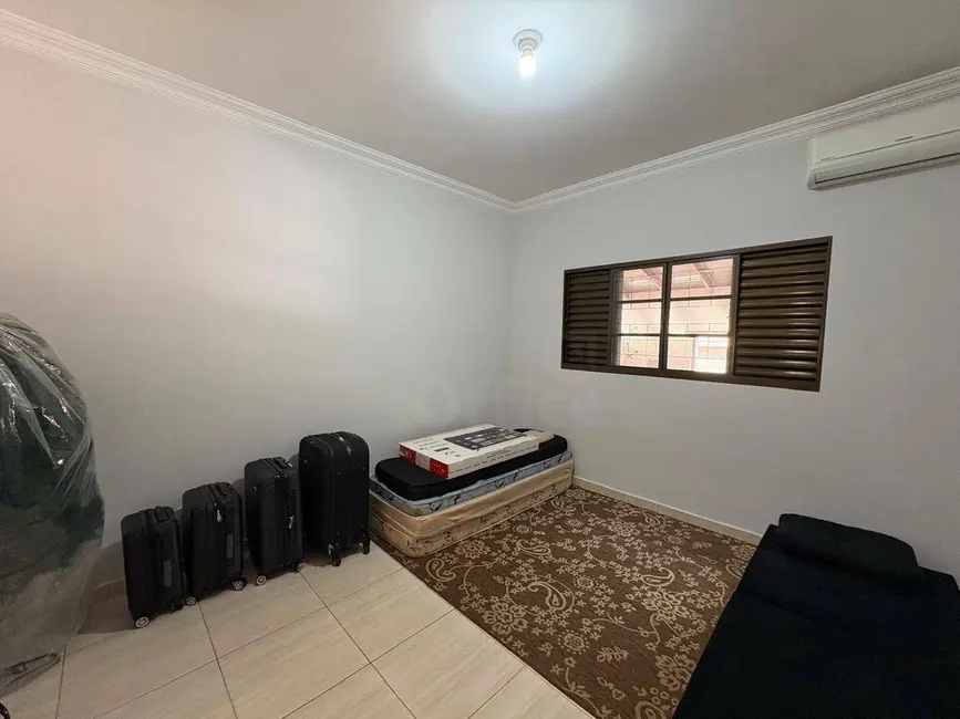 Foto 9 de Casa com 3 quartos à venda, 300m2 em Jibran El Hadj, Anapolis - GO