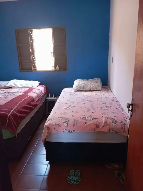 Casa com 3 quartos à venda, 420m2 em Santo André, Anapolis - GO - imagem 4 Foto 4 de Casa com 3 quartos à venda, 420m2 em Santo André, Anapolis - GO