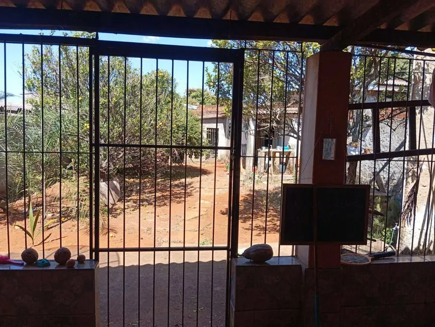 Casa com 3 quartos à venda, 420m2 em Santo André, Anapolis - GO - imagem 6 Foto 6 de Casa com 3 quartos à venda, 420m2 em Santo André, Anapolis - GO