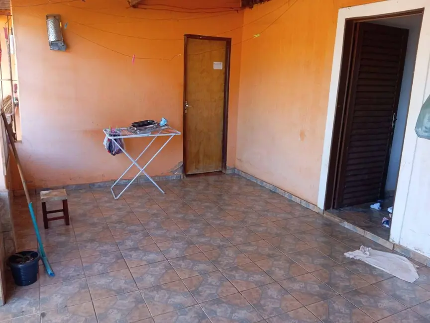 Casa com 3 quartos à venda, 420m2 em Santo André, Anapolis - GO - imagem 2 Foto 2 de Casa com 3 quartos à venda, 420m2 em Santo André, Anapolis - GO