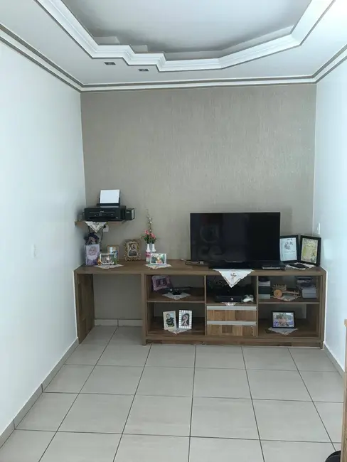 Sobrado com 3 quartos à venda, 450m2 em Nova Vila Jaiara, Anapolis - GO - imagem 5 Foto 5 de Sobrado com 3 quartos à venda, 450m2 em Nova Vila Jaiara, Anapolis - GO