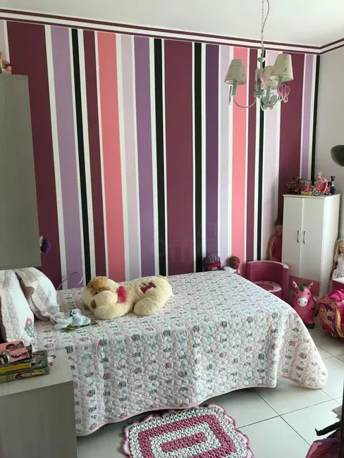 Sobrado com 3 quartos à venda, 450m2 em Nova Vila Jaiara, Anapolis - GO - imagem 9 Foto 9 de Sobrado com 3 quartos à venda, 450m2 em Nova Vila Jaiara, Anapolis - GO