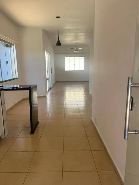 Casa com 3 quartos à venda, 380m2 em Anapolis - GO - imagem 5 Foto 5 de Casa com 3 quartos à venda, 380m2 em Anapolis - GO