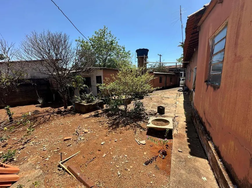 Foto 7 de Terreno / Lote à venda, 417m2 em Anapolis - GO