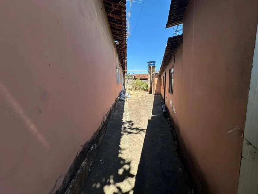 Foto 5 de Terreno / Lote à venda, 417m2 em Anapolis - GO