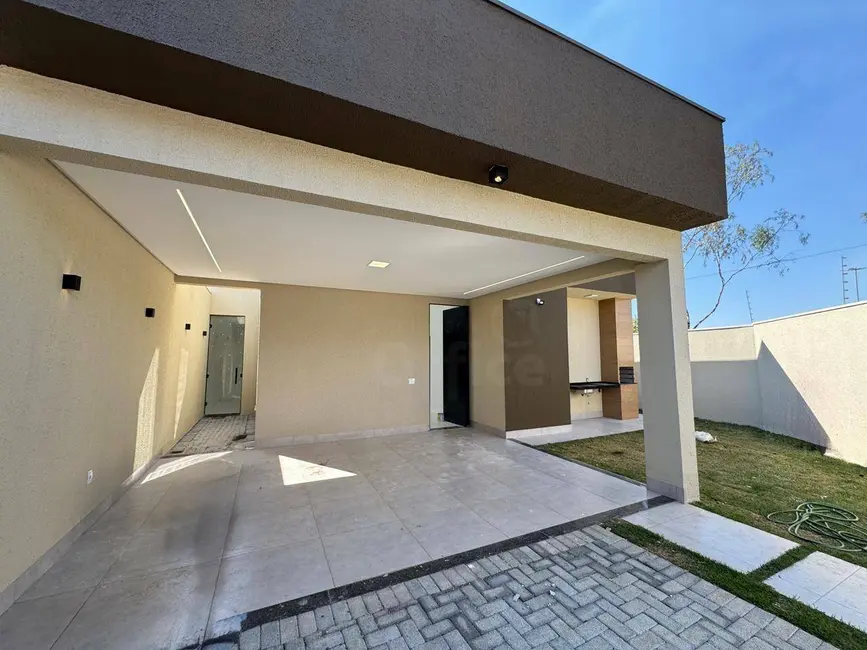 Casa com 3 quartos à venda, 186m2 em Setor Sul, Anapolis - GO - imagem 2 Foto 2 de Casa com 3 quartos à venda, 186m2 em Setor Sul, Anapolis - GO