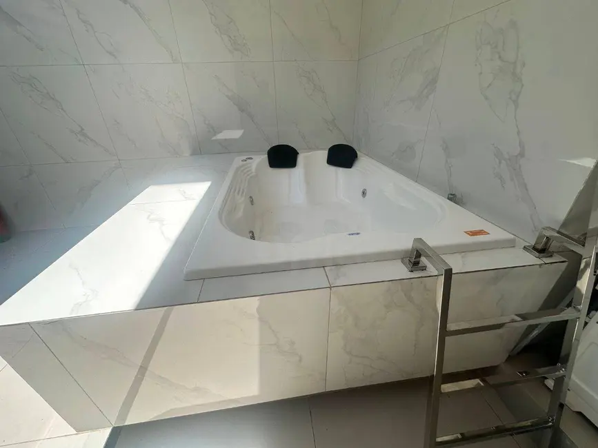 Foto 9 de Casa com 3 quartos à venda, 300m2 em Residencial Flor do Cerrado, Anapolis - GO